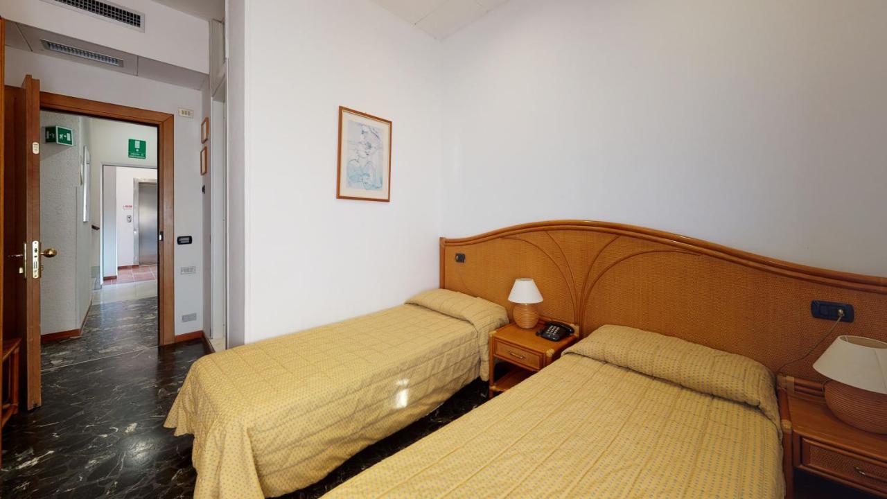 Hotel Zunino Spotorno Eksteriør bilde