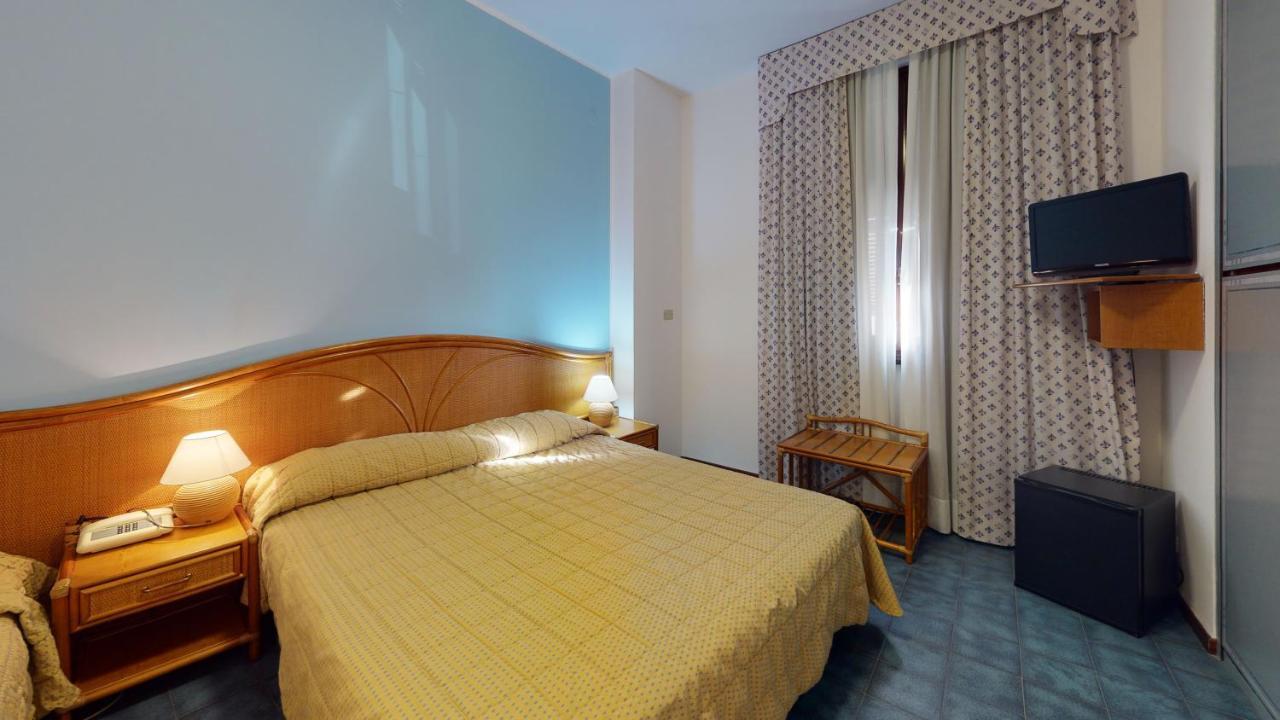 Hotel Zunino Spotorno Eksteriør bilde