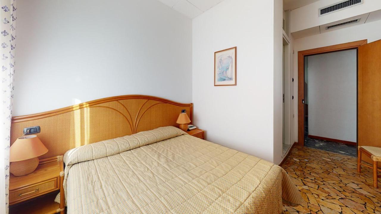 Hotel Zunino Spotorno Eksteriør bilde